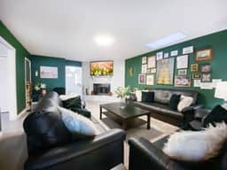 LUX 7BR/4BA Villa w/Heated Pool, next to the Strip