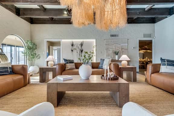 LUX 9BR/5BA Tulum Style Retreat • up to 22 guests - Image 1