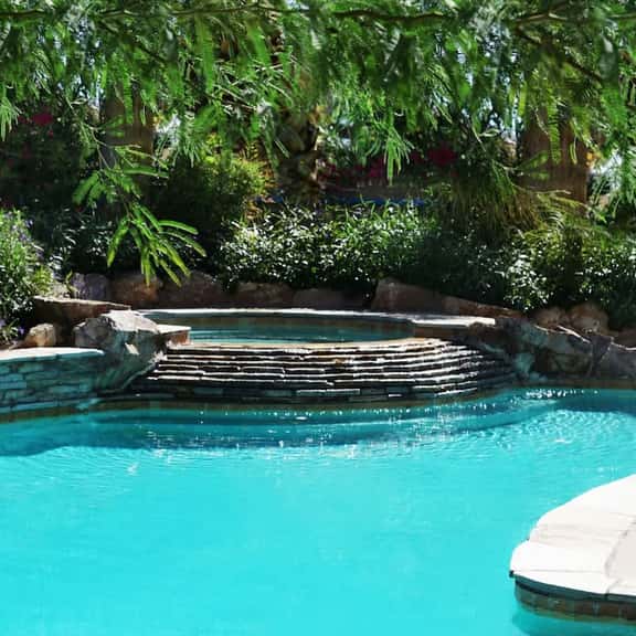 LUX 6BR/3BA Villa Pool+Spa+OutdoorKitchen+Bar+Pond - Image 1