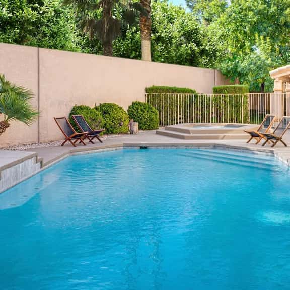 LUX 7BR/3BA Villa • Pool+Jacuzzi+ClubRoom+Garage+ - Image 1